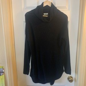 Black long turtle neck